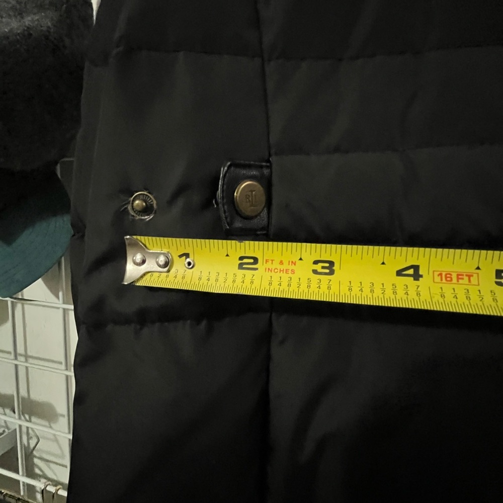 Women’s Black Puffer Coat - Picture 4 of 5